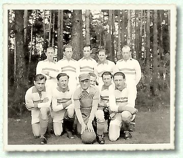 Sportvereinsmitglieder am "Frauenberg" 1947